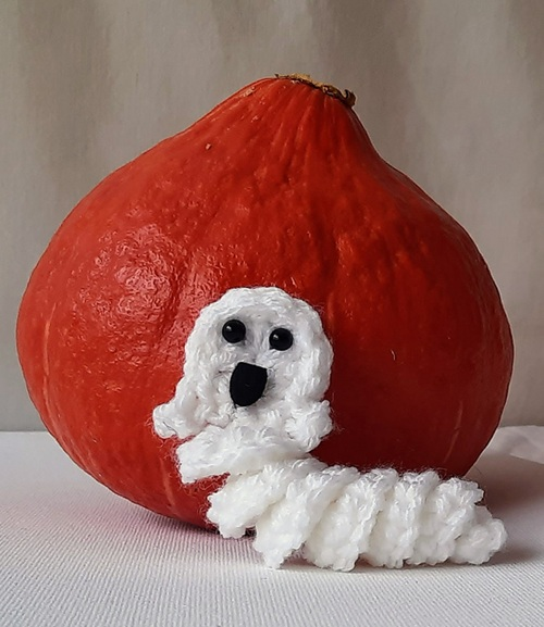 Mini Ghost Crochet
