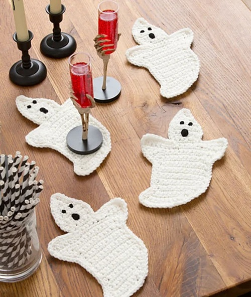 Mini Ghost Crochet