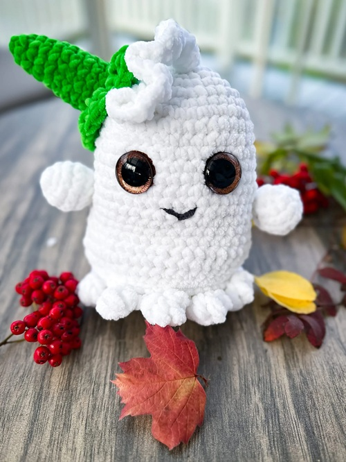 Mini Ghost Crochet
