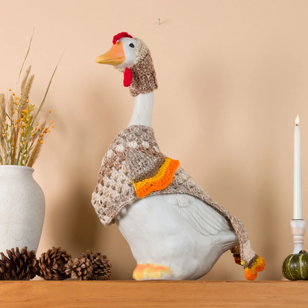 Crochet Porch Goose Outfit Pattern
