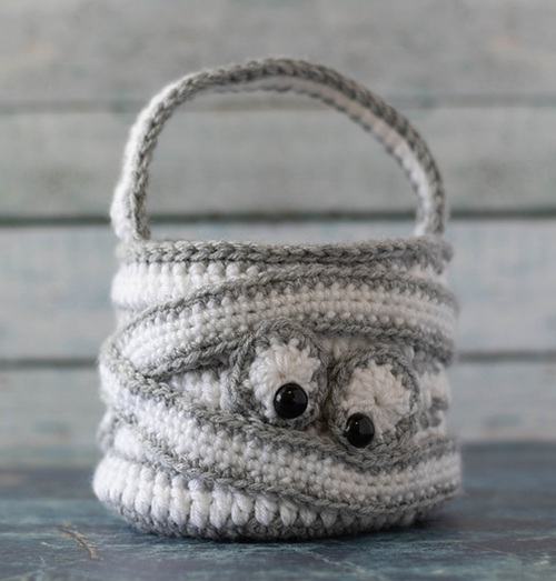 14 Unique Mummy Free Crochet Patterns