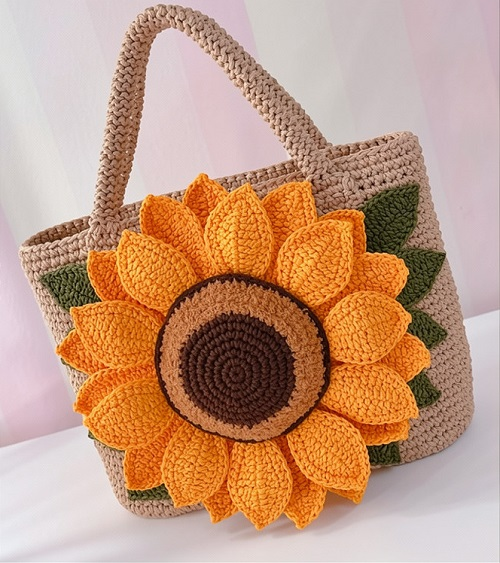 11 Fall Bag Free Crochet Patterns