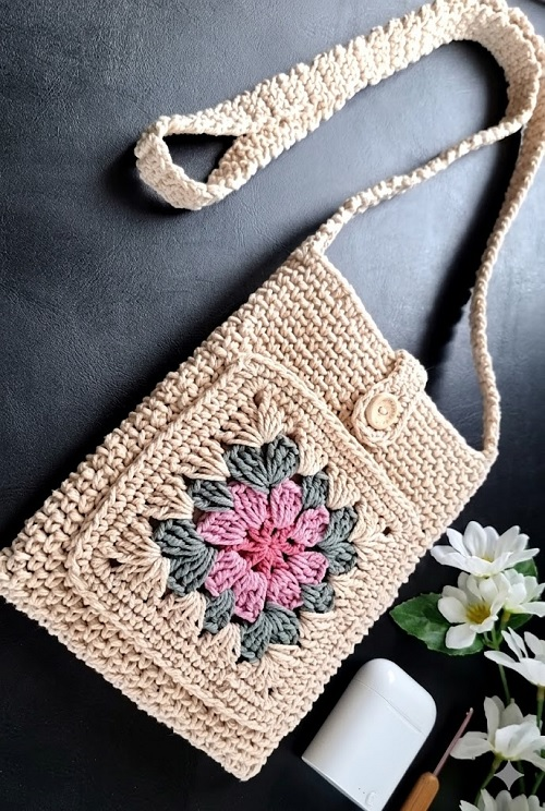 21 Crochet Sling Bag Free Patterns