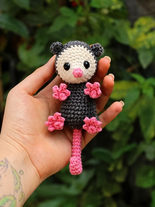 14 Unique Opossum Free Crochet Patterns