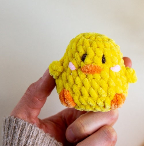 13 Crochet Mini Chicken Free Patterns