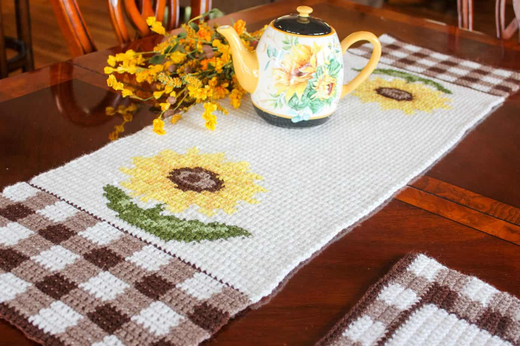 fall crochet centerpiece ideas