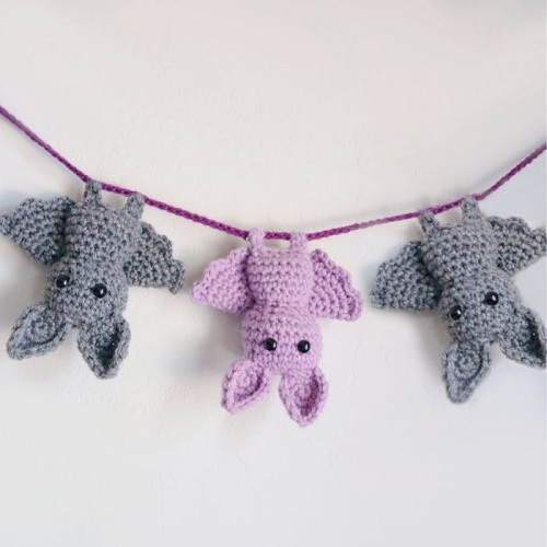 14 Under-One-Week Halloween Decor Free Crochet Patterns