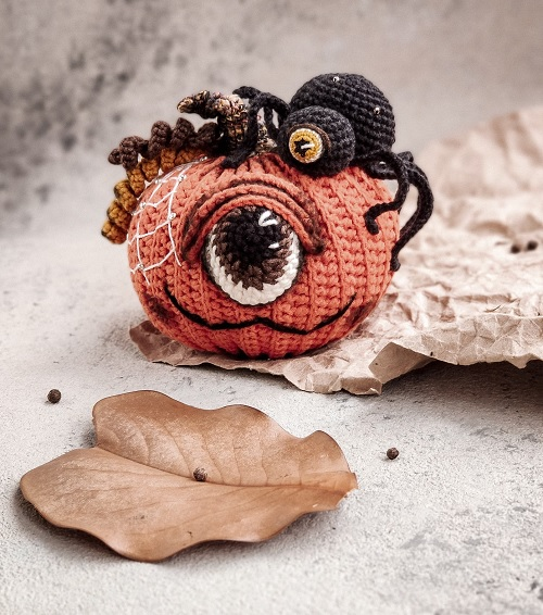  Crochet Pumpkin Home Decor Patterns